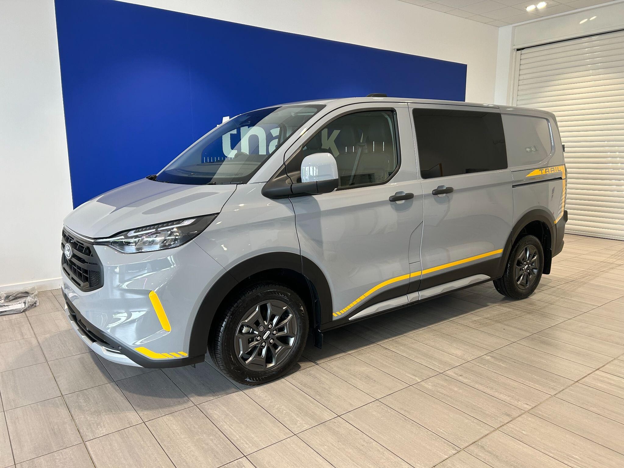 Ford Transit Custom Image 3