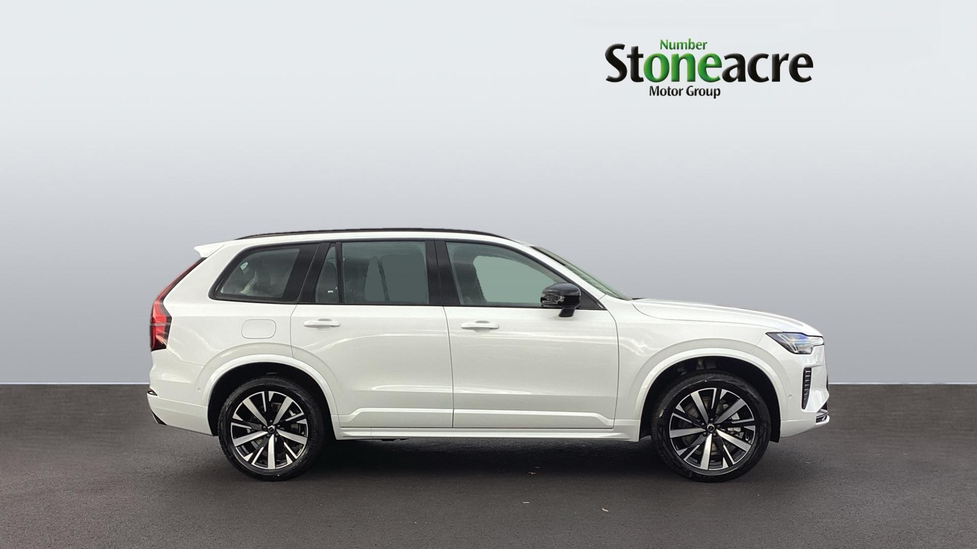Volvo XC90 Image 3