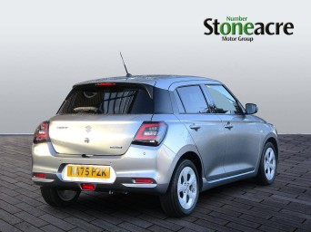 Suzuki Swift 1.2 MHEV Motion Euro 6 (s/s) 5dr NA75PZK Image 3