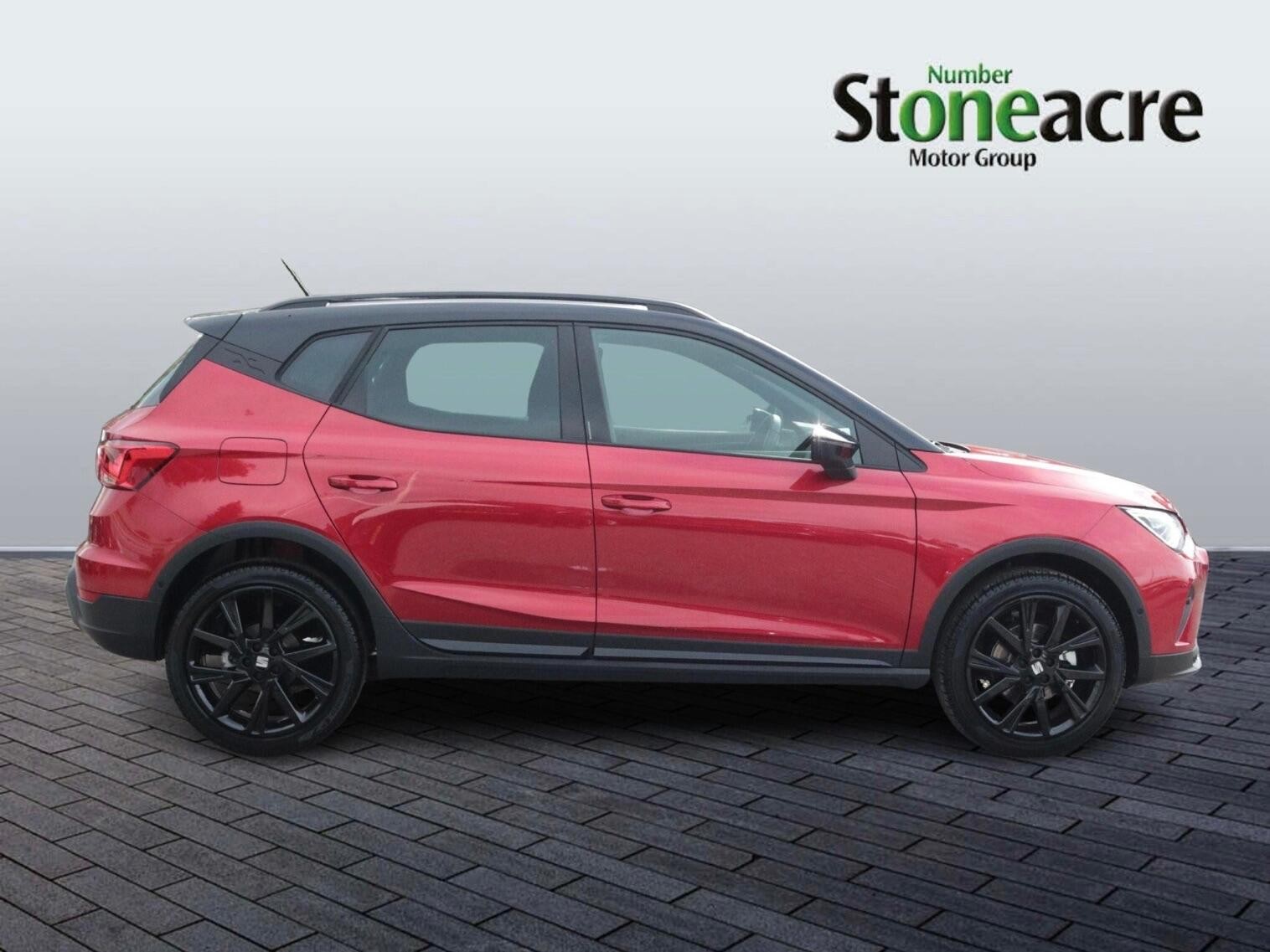 SEAT Arona Image 2