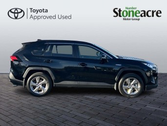 Toyota RAV4 2.5 VVT-i Hybrid Design 5dr CVT NG70UAA Image 3