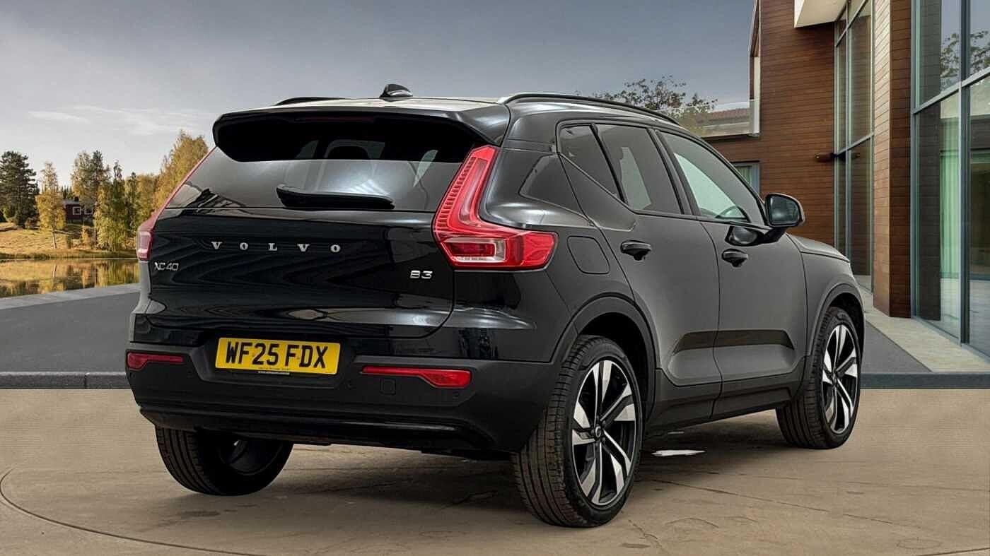 Volvo XC40 Image 3