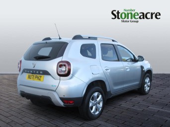 Dacia Duster 1.0 TCe 100 Bi-Fuel Comfort 5dr [6 Speed] NU71PHZ Image 3