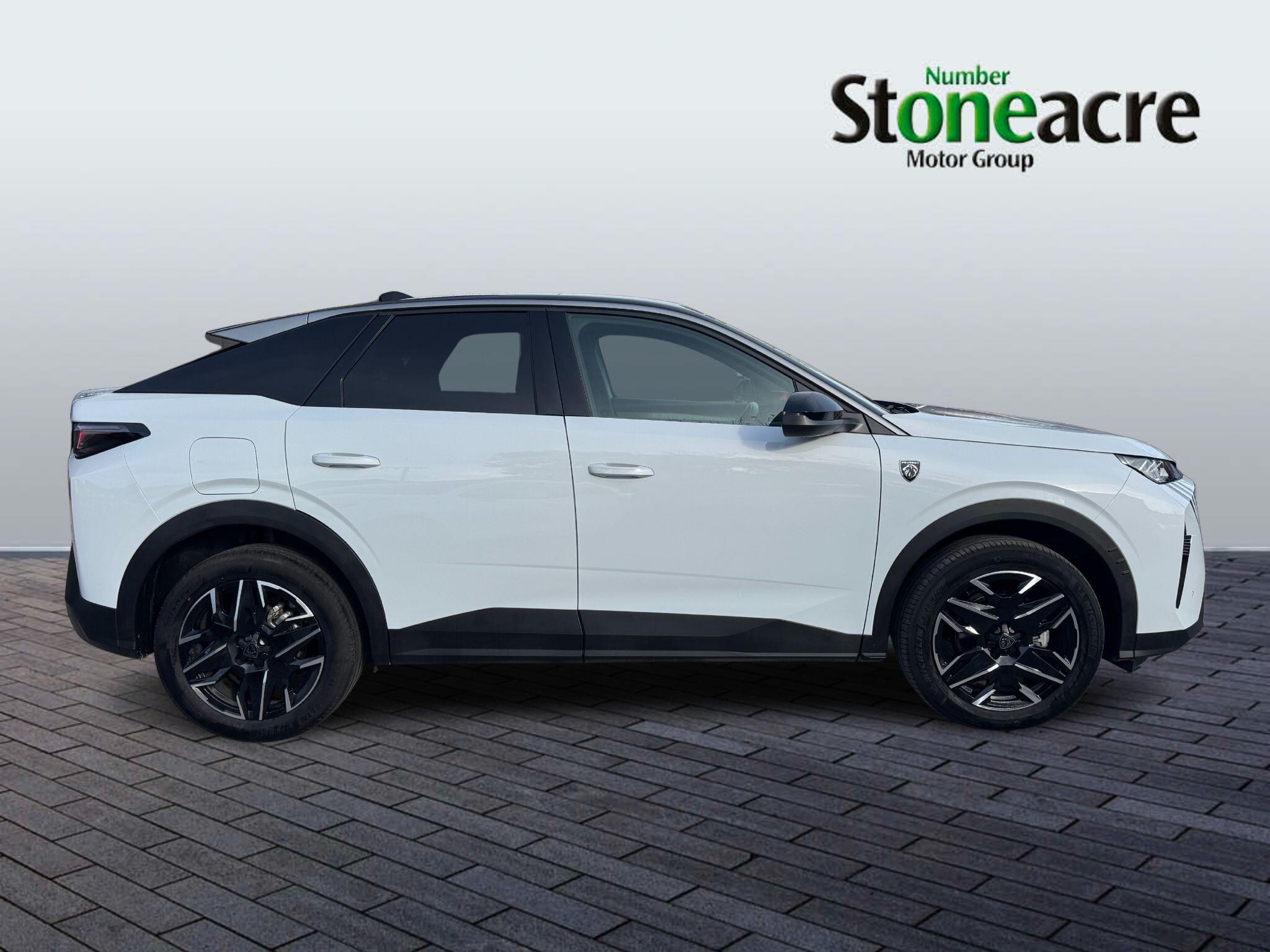 Peugeot 3008 Image 2