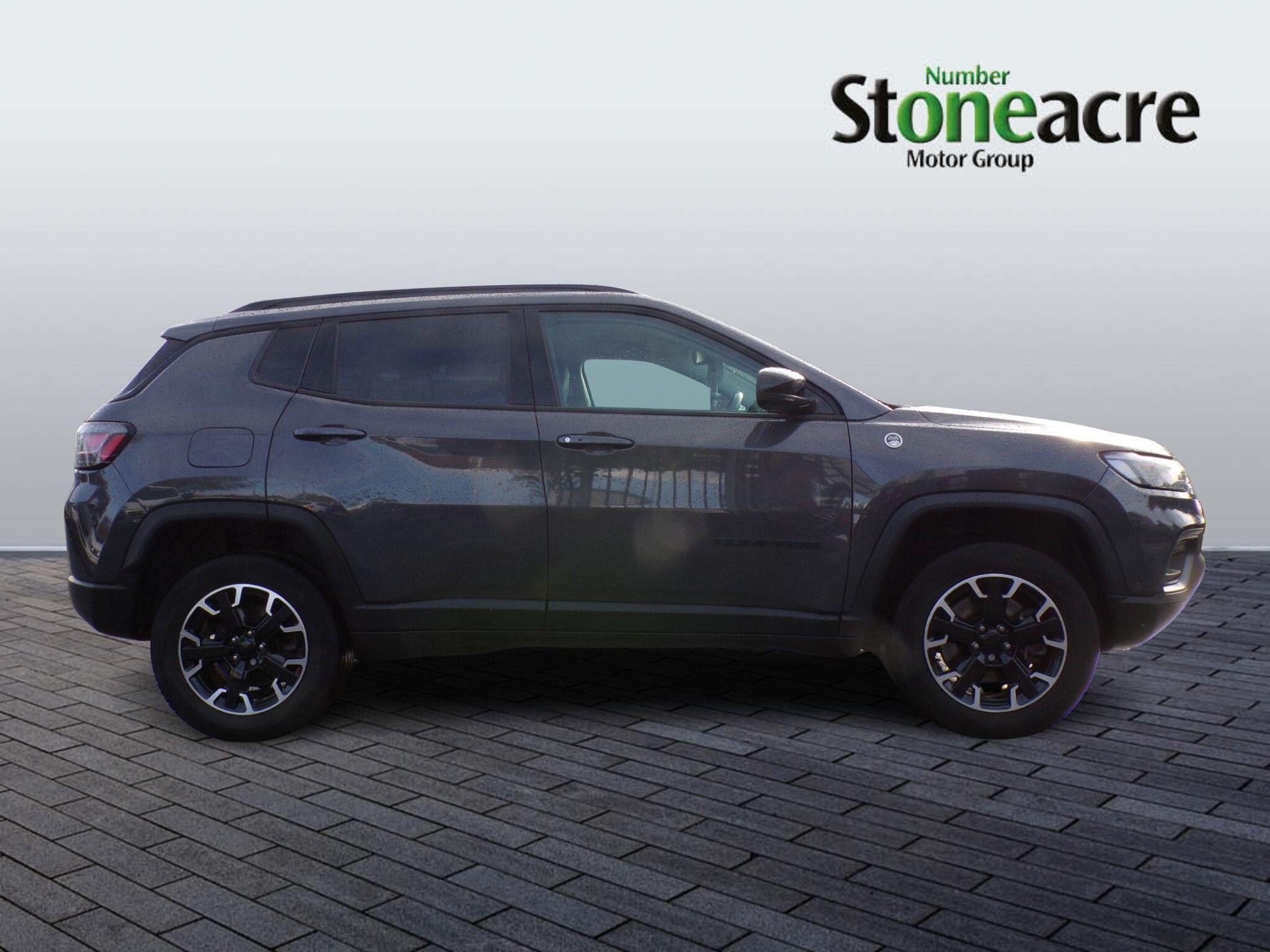 Jeep Compass Image 2