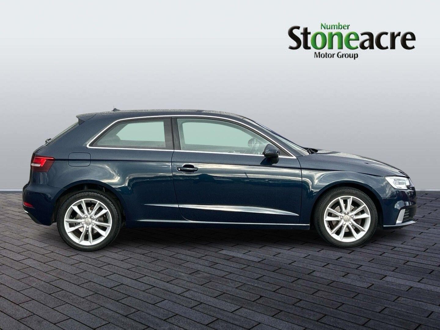 Audi A3 Image 2