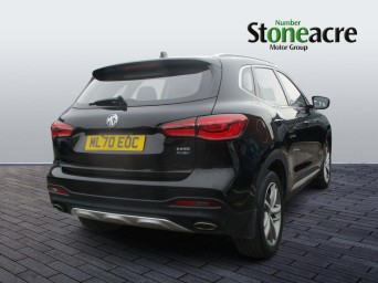 MG HS Plug-In Hybrid 1.5 T-GDI PHEV Excite 5dr Auto ML70EOC Image 3