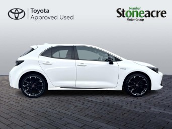 Toyota Corolla Hatchback 1.8 VVT-i Hybrid GR Sport 5dr CVT NU22GFZ Image 2