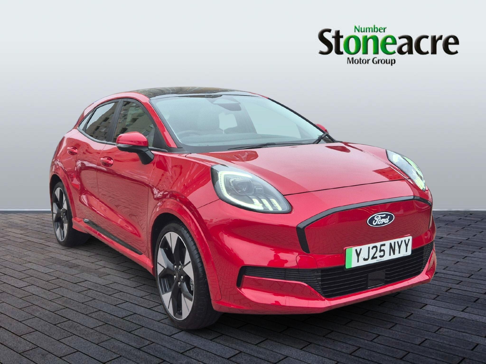 Used Ford Puma Gen-E Standard Range 43kWh Premium Auto 5dr (YJ25NYY)