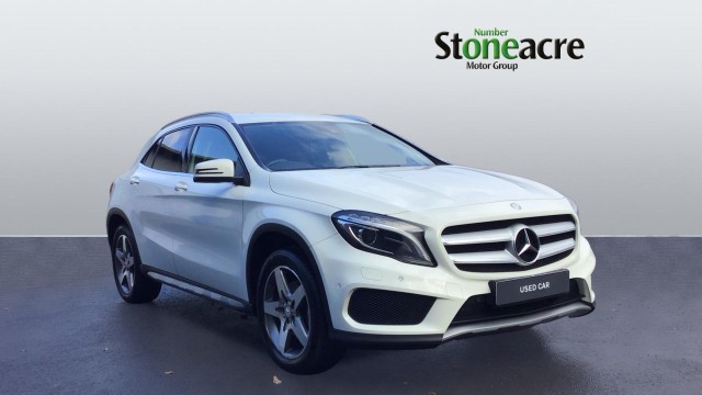 Mercedes-Benz GLA 2.0 GLA250 AMG Line 7G-DCT 4MATIC Euro 6 (s/s) 5dr FX15KXN Image 1