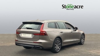 Volvo V60 2.0 D4 [190] Inscription 5dr Auto T25TOL Image 2