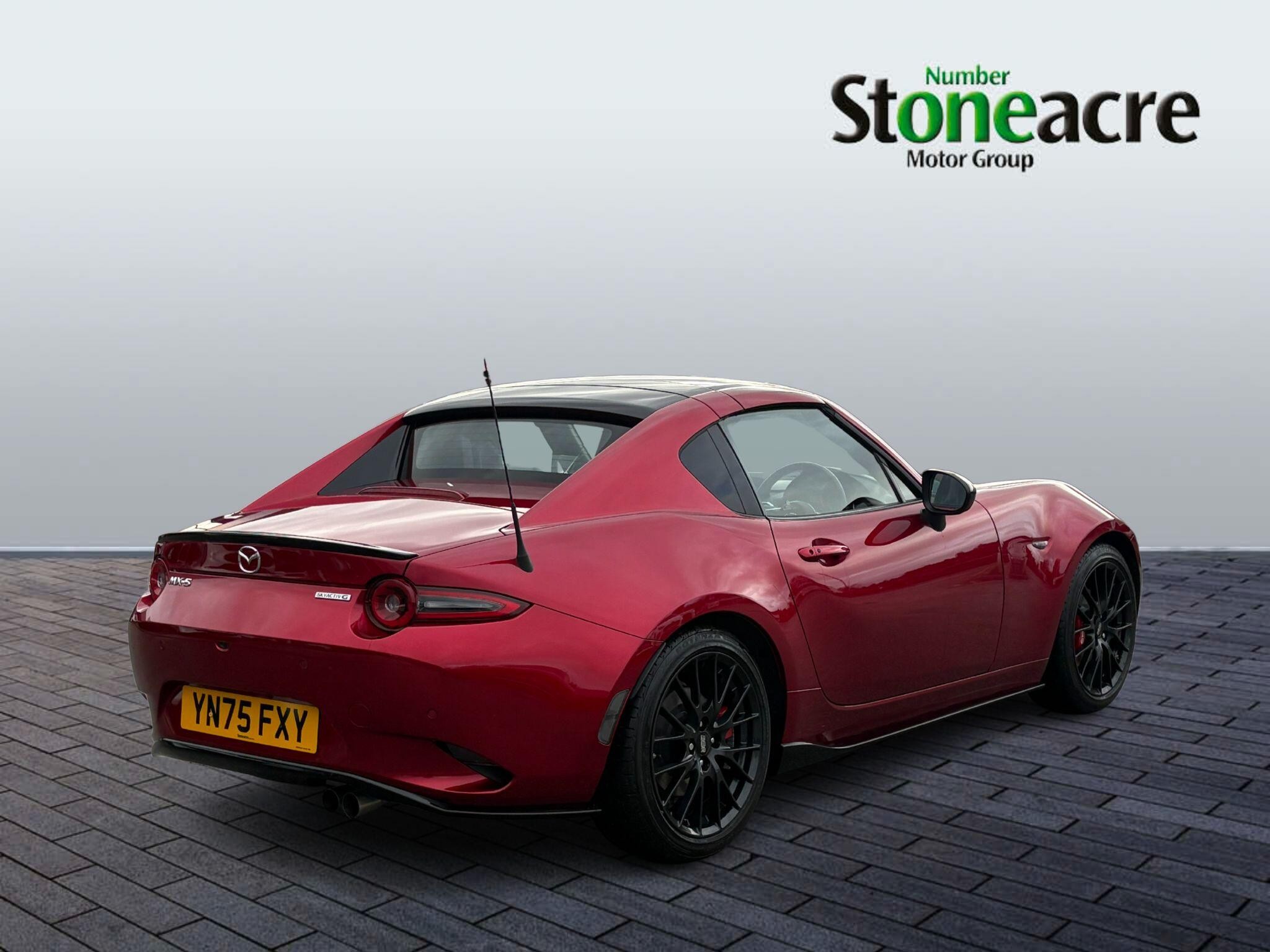 Mazda MX-5 RF Image 2