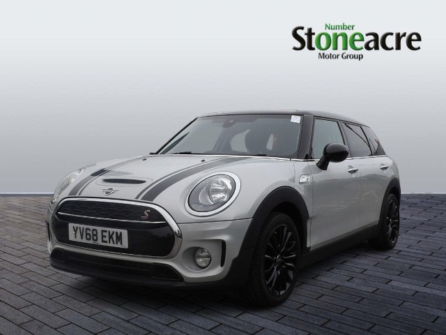 MINI Clubman 2.0 Cooper S Classic Euro 6 (s/s) 6dr YV68EKM Image 1