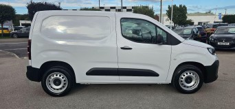 Citroen Berlingo Panel Van 1.5 BlueHDi 1000 Enterprise Plus M SWB Euro 6 (s/s) 5dr YT25MTJ Image 2