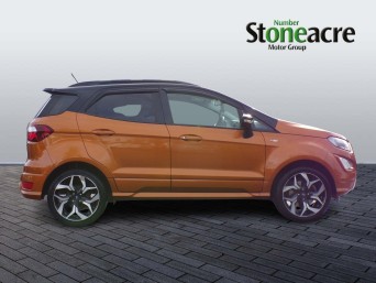 Ford EcoSport 1.0T EcoBoost ST-Line Euro 6 (s/s) 5dr DV18UAO Image 2