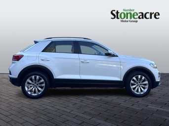 Volkswagen T-Roc 1.0 TSI SE Euro 6 (s/s) 5dr YE68VVL Image 2
