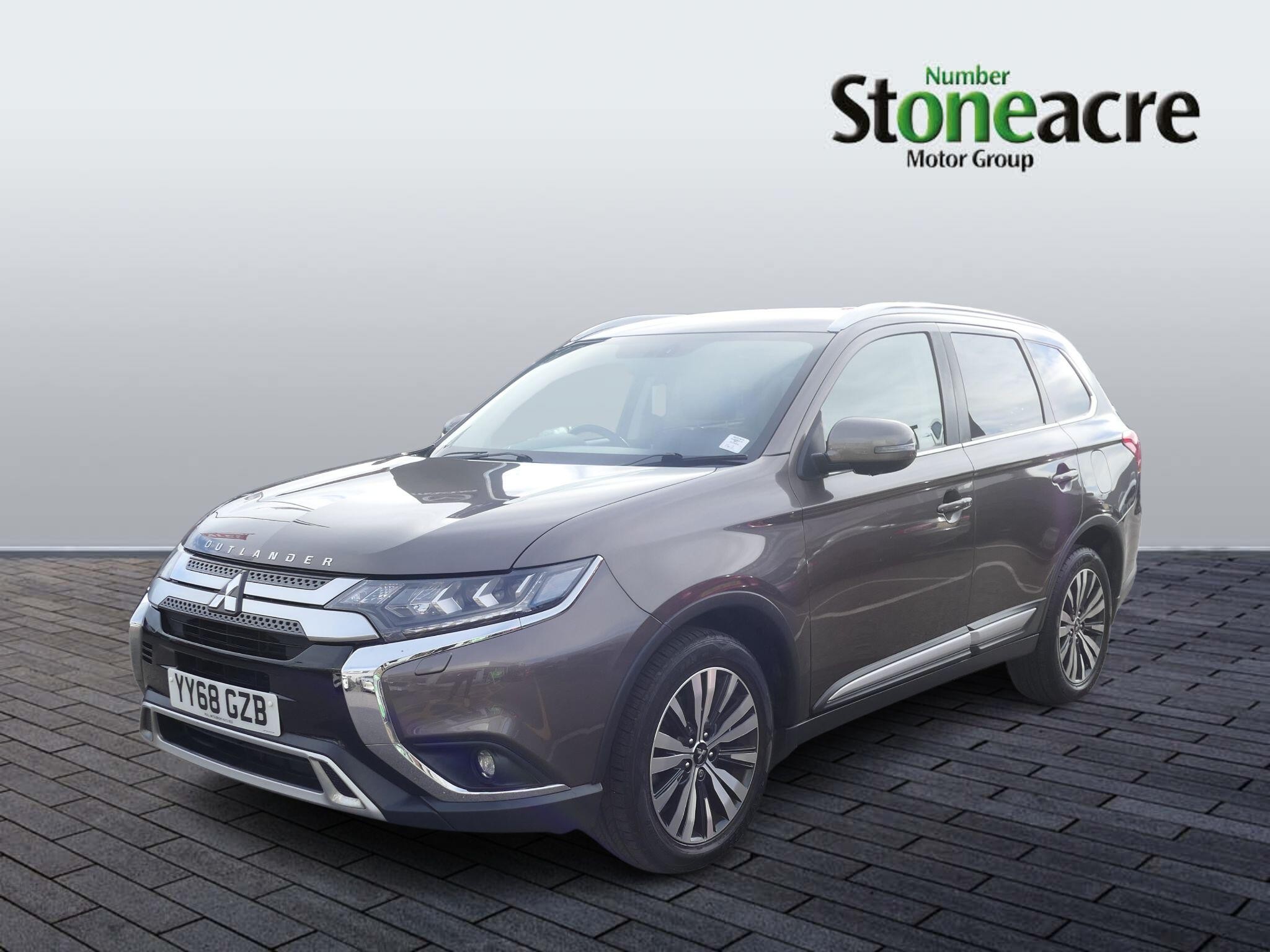 Mitsubishi Outlander Image 3