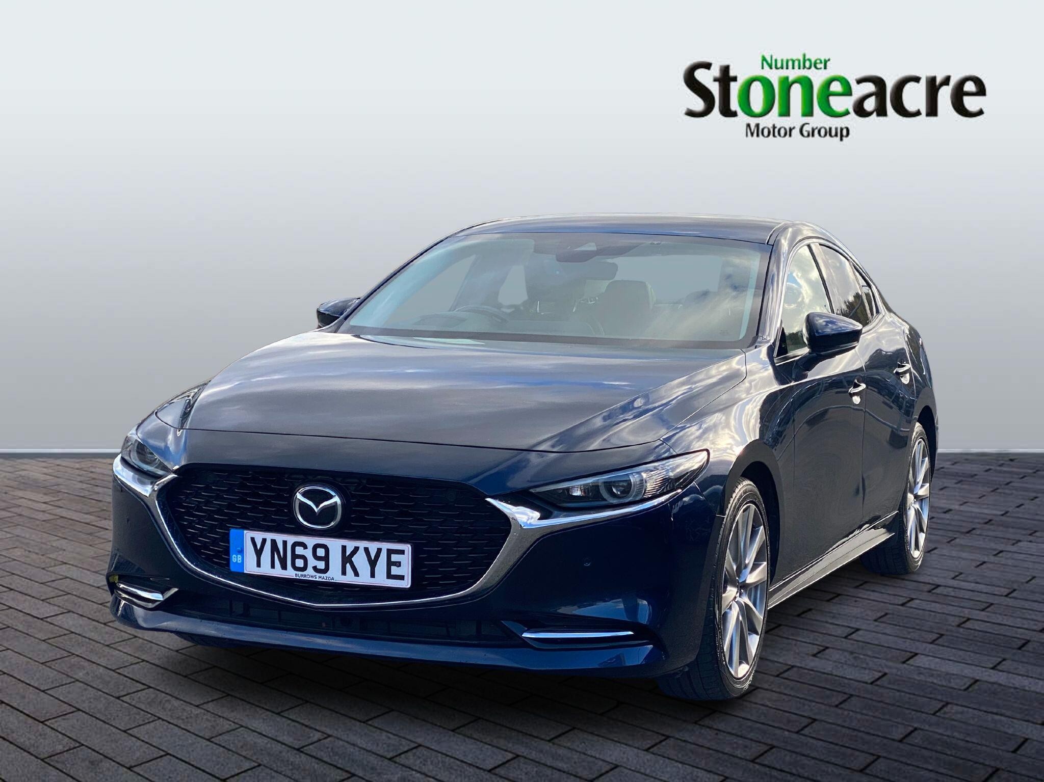 Mazda3 Saloon Image 3