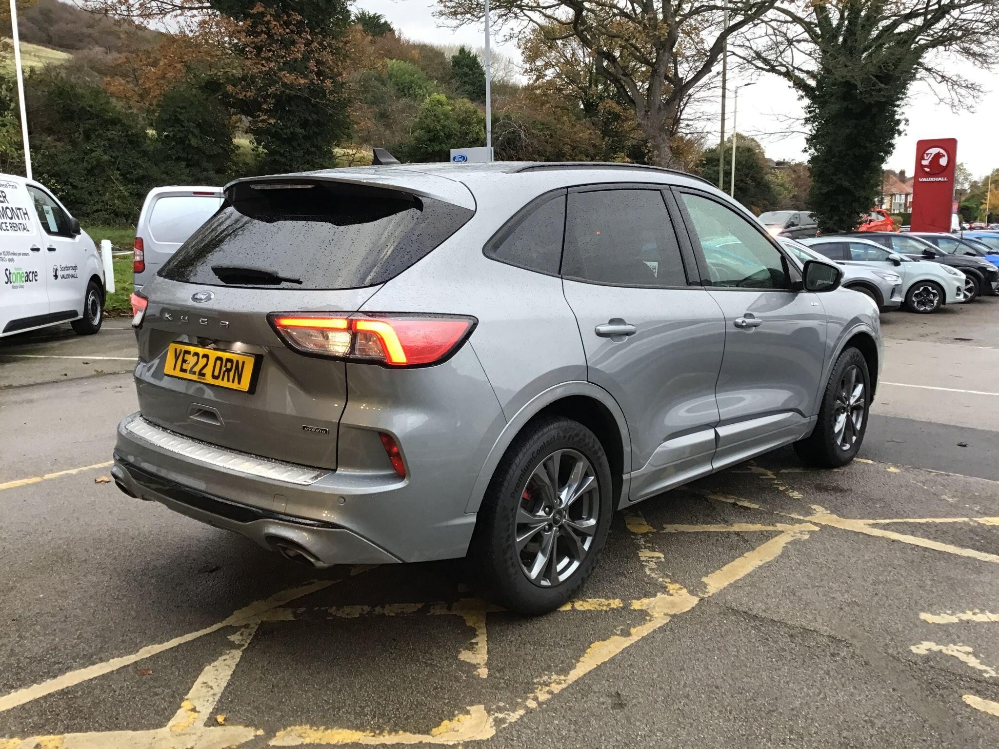 Ford Kuga Plug-In Hybrid Image 3