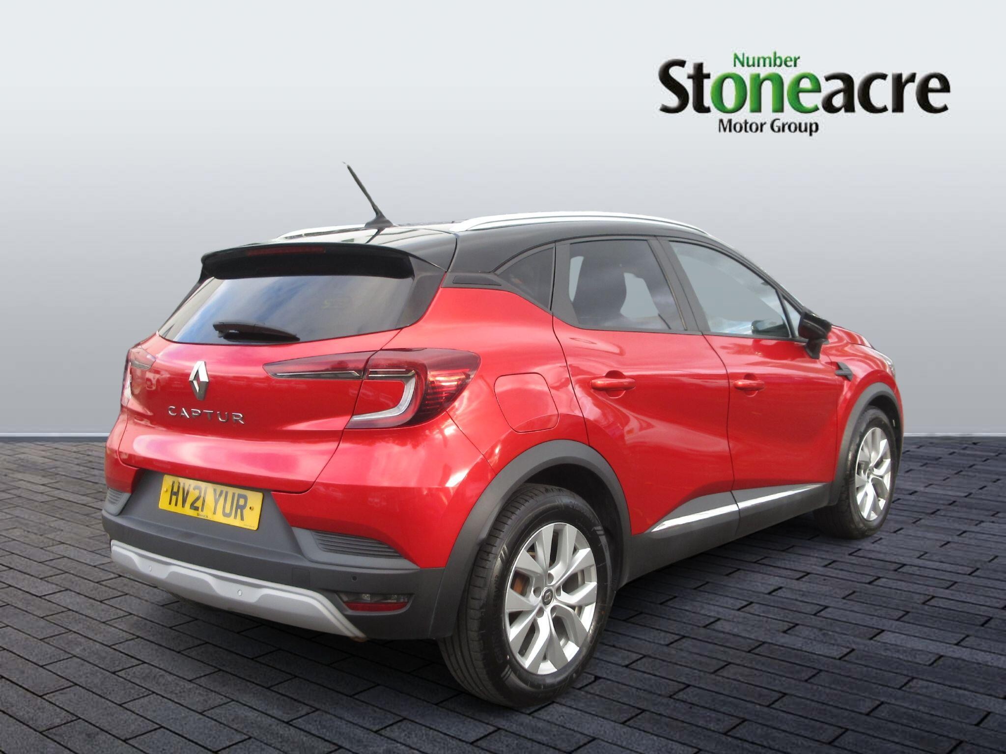 Renault Captur Image 3