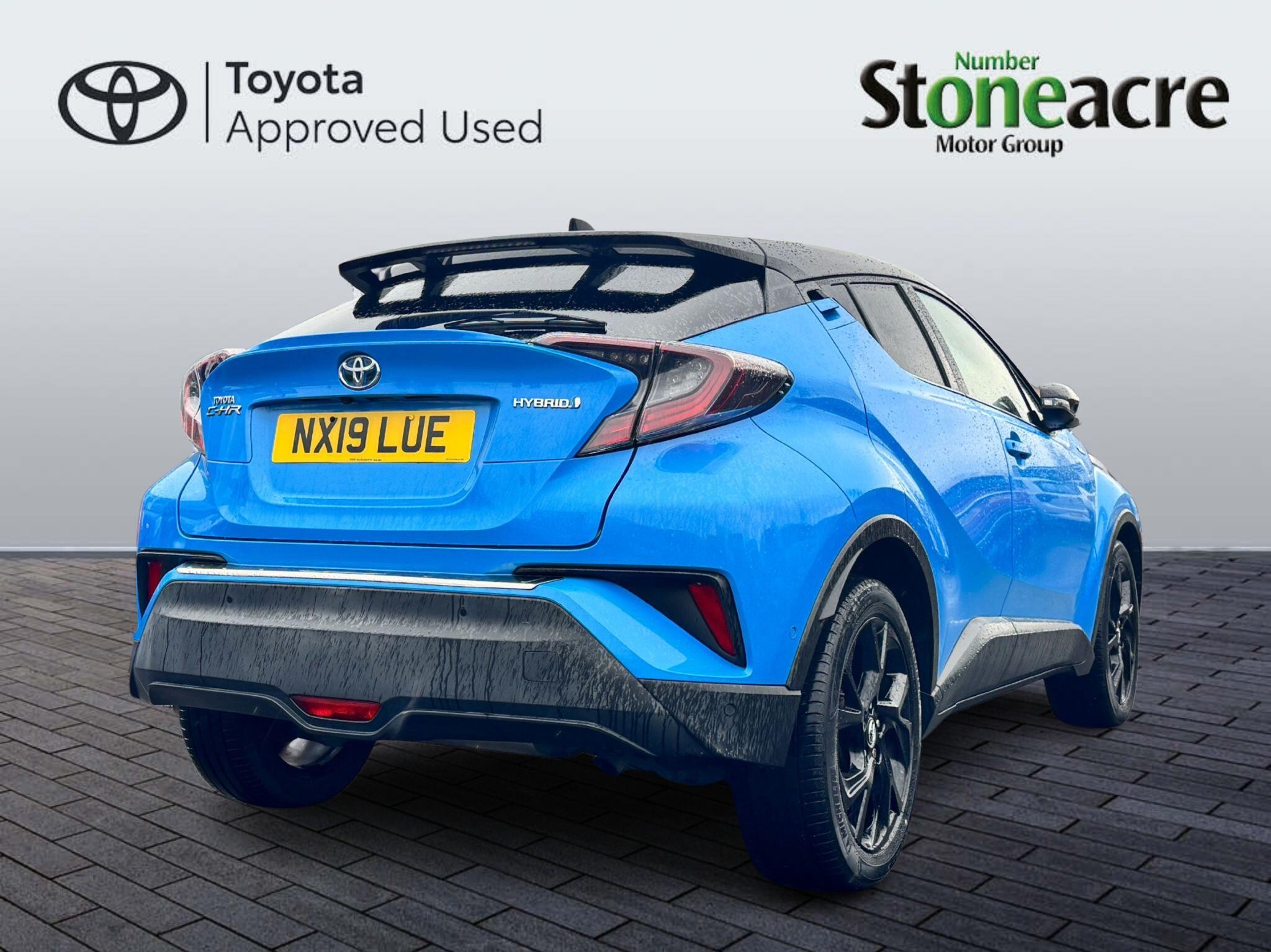 Toyota C-HR Self-Charging Hybrid Image 3