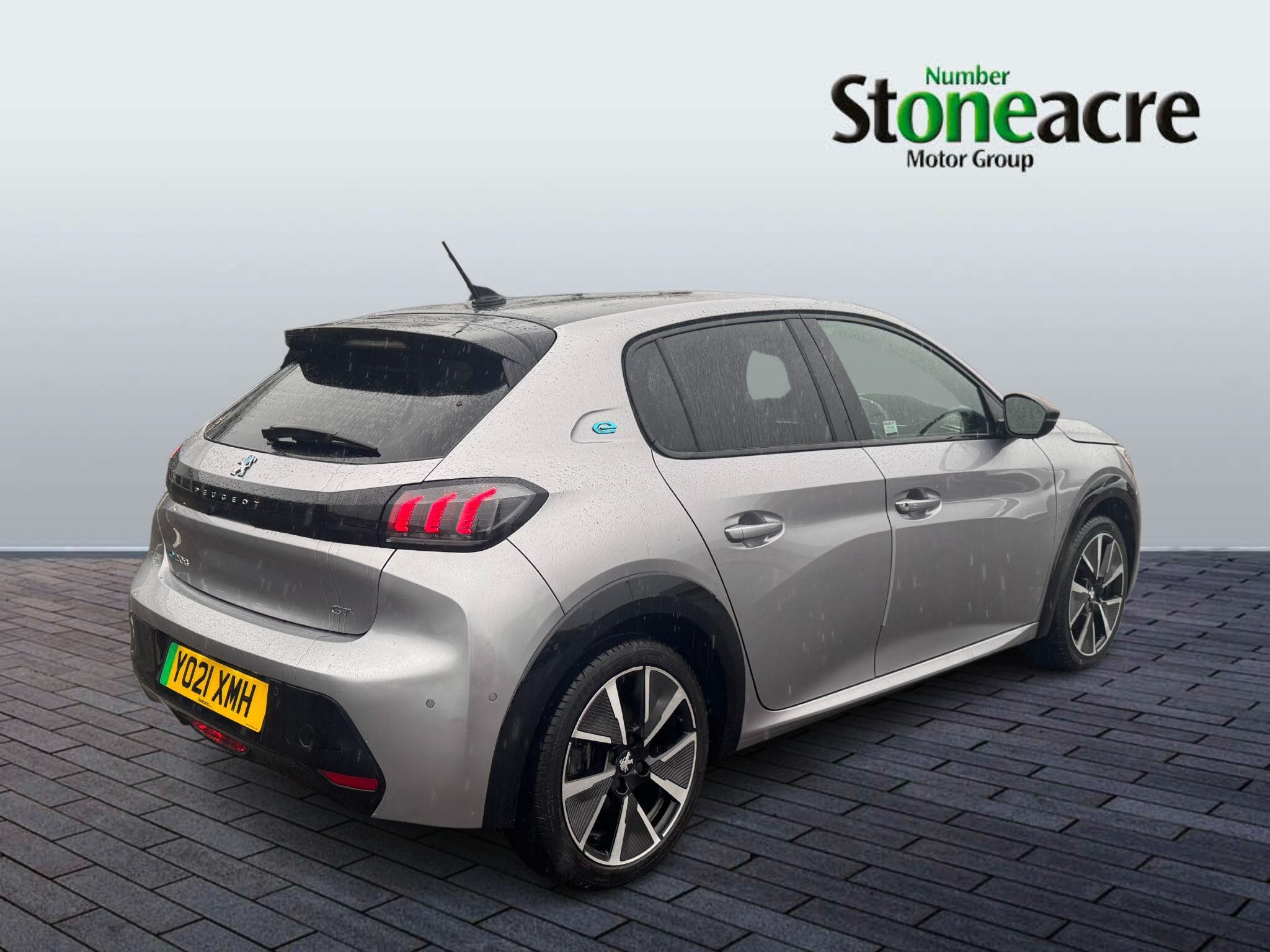 Peugeot E-208 Image 3