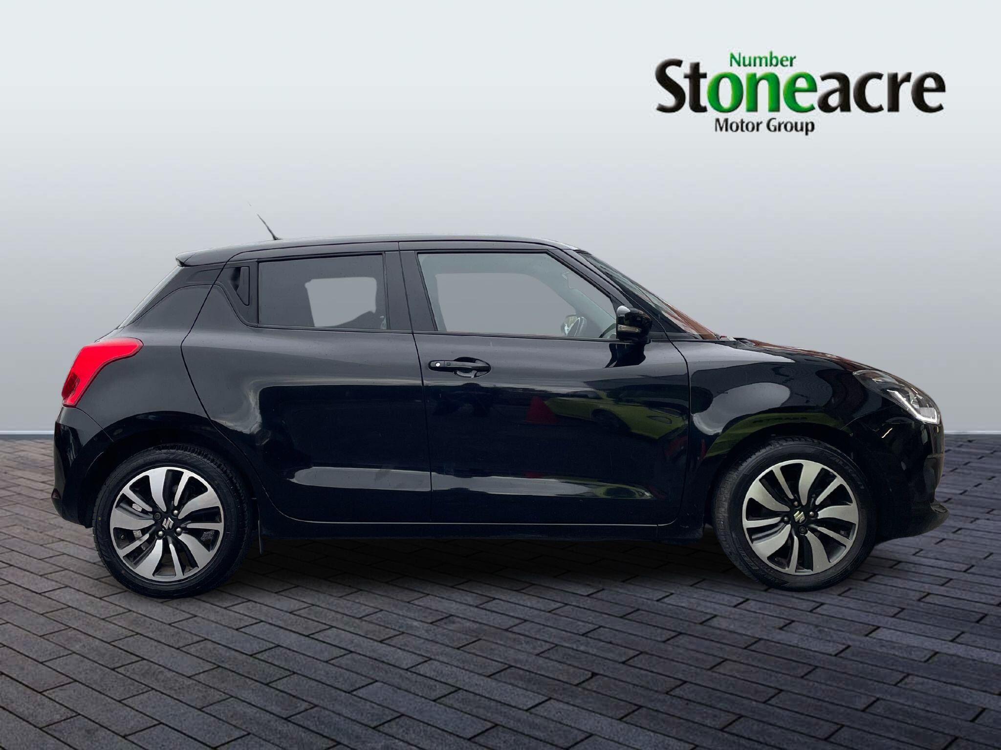 Suzuki Swift Image 3