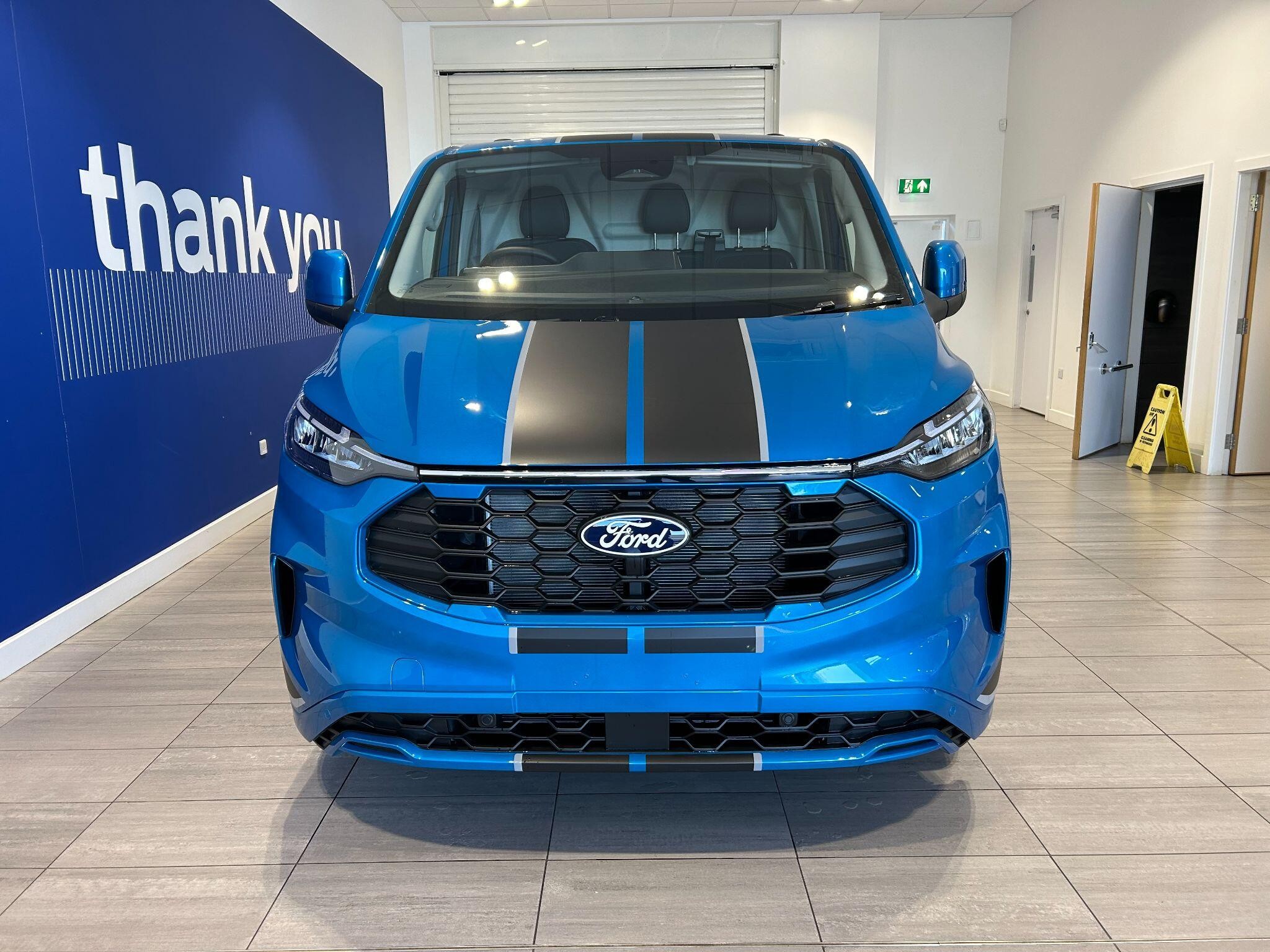 Ford Transit Custom Image 3