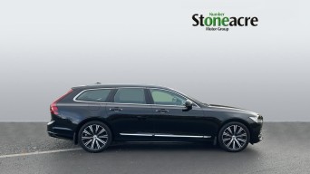 Volvo V90 2.0 B4 MHEV Inscription Auto Euro 6 (s/s) 5dr NV71LXF Image 3