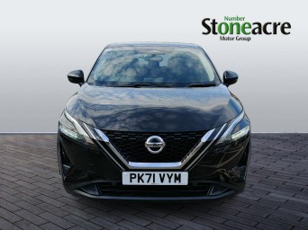 Nissan Qashqai 1.3 DIG-T MHEV Acenta Premium Euro 6 (s/s) 5dr PK71VYM Image 2