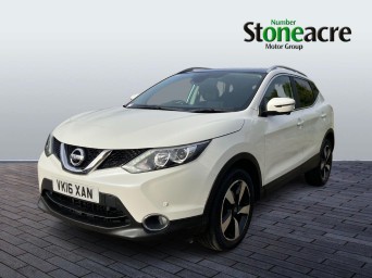 Nissan Qashqai 1.5 dCi N-Connecta 5dr VK16XAN Image 3