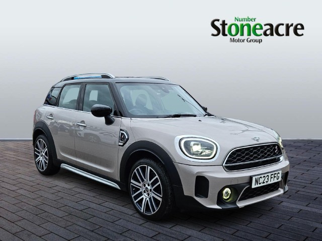 MINI Countryman 2.0 Cooper S Exclusive Steptronic Euro 6 (s/s) 5dr NC23FFG Image 1
