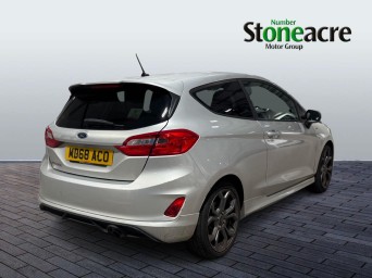 Ford Fiesta 1.0T EcoBoost ST-Line Euro 6 (s/s) 3dr MD68ACO Image 3