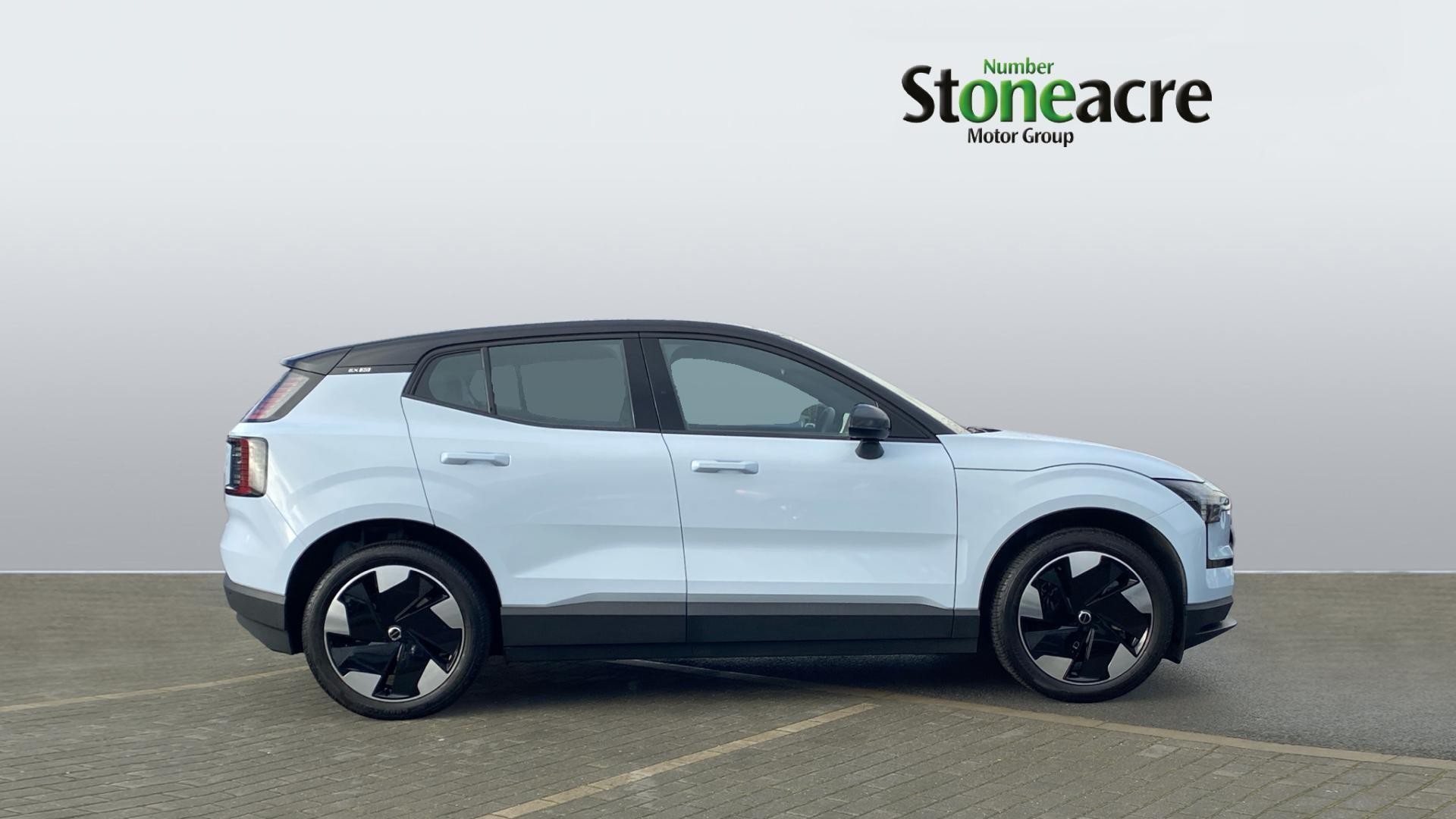 Volvo EX30 Image 3