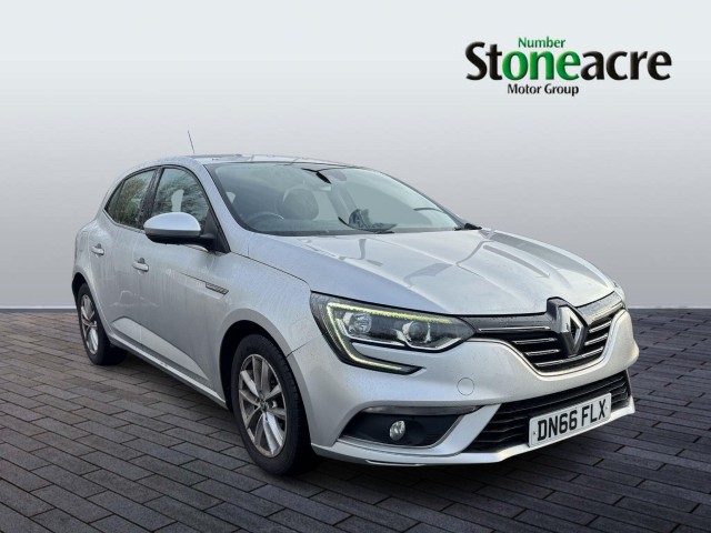 Renault Megane 1.5 dCi Dynamique Nav Euro 6 (s/s) 5dr DN66FLX Image 1