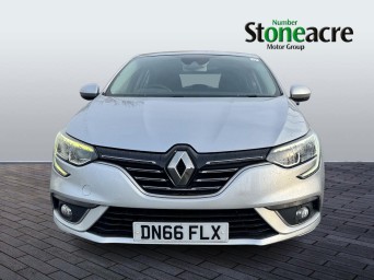 Renault Megane 1.5 dCi Dynamique Nav Euro 6 (s/s) 5dr DN66FLX Image 2