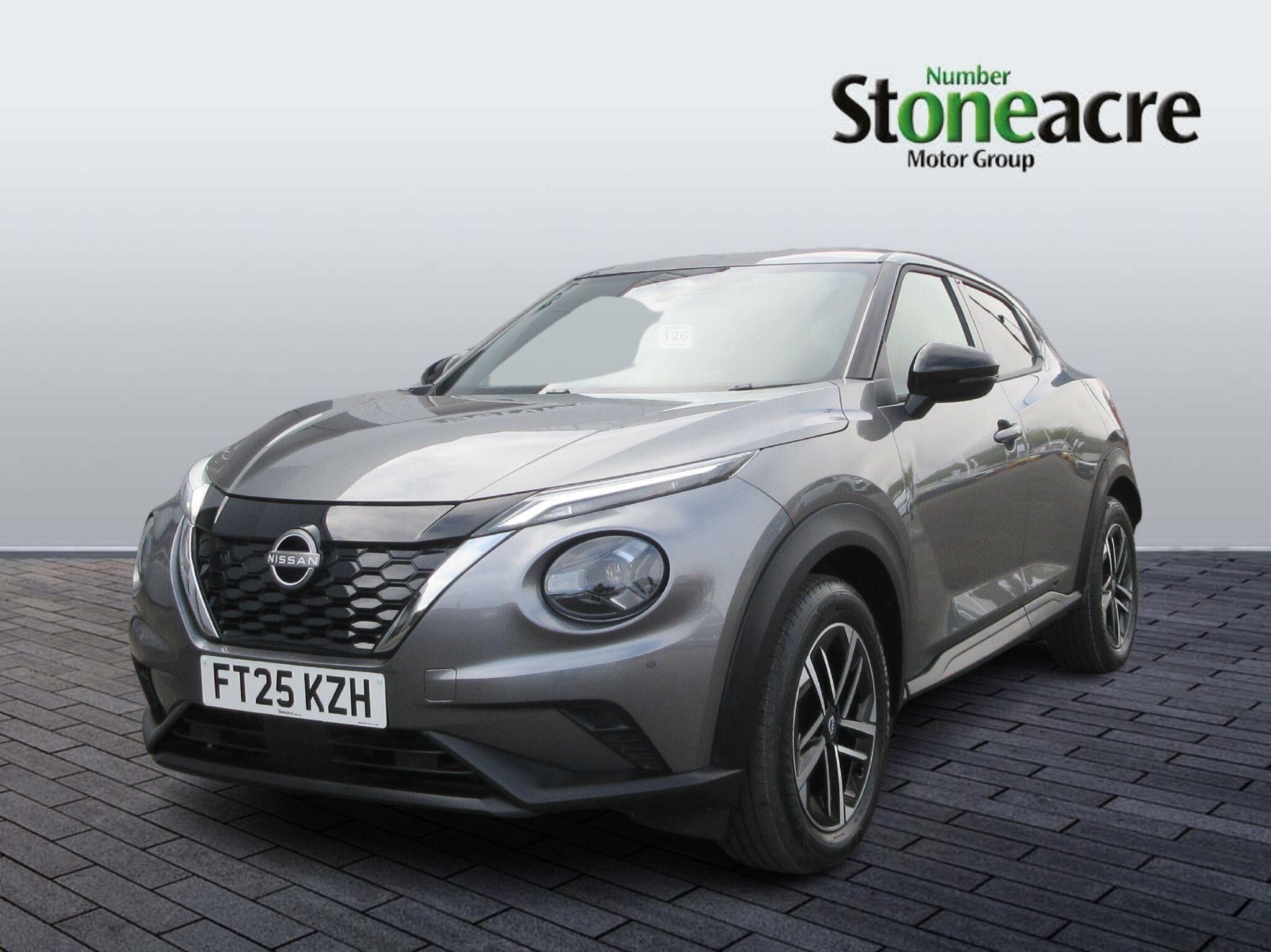 Nissan Juke Hybrid Image 3