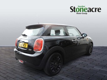 MINI Hatch One 3-Door Hatch NL15WCA Image 3