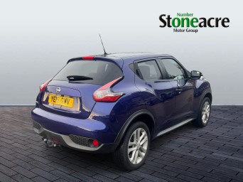 Nissan Juke 1.6 N-Connecta SUV 5dr Petrol XTRON Euro 6 (117 ps) YE16GWV Image 3