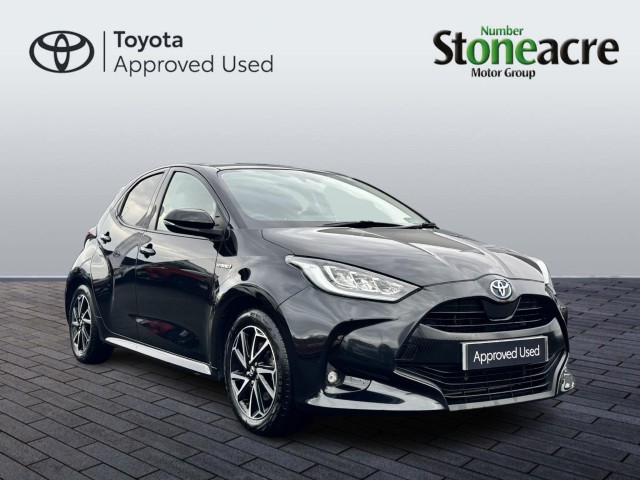 Toyota Yaris 1.5 Hybrid Design 5dr CVT BD57DAW Image 1