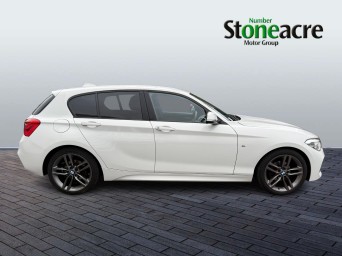 BMW 1 Series 1.5 118i GPF M Sport Euro 6 (s/s) 5dr YC19VHJ Image 2