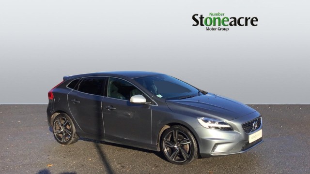 Volvo V40 1.5 T3 R-Design Edition Auto Euro 6 (s/s) 5dr YO19DVG Image 1