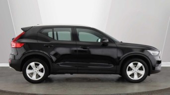 Volvo XC40 Core B3 (163 hp) Auto DY72FRV Image 2