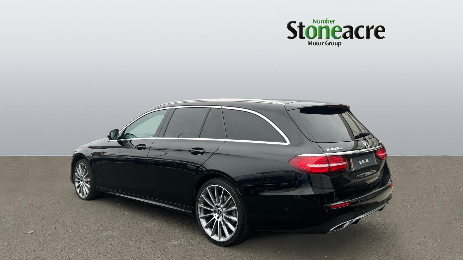 Mercedes-Benz E-Class Image 2