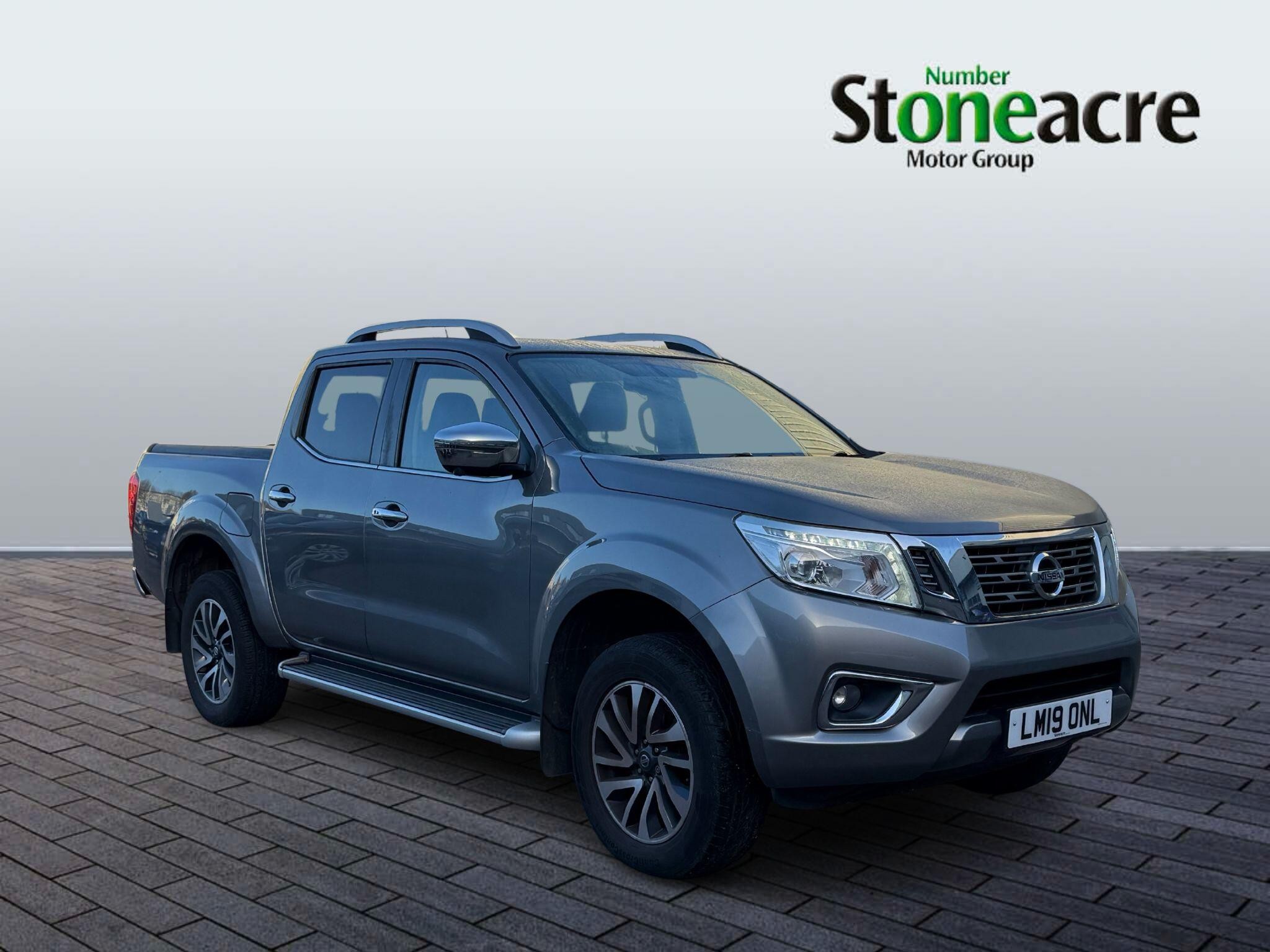 2019 NISSAN NAVARA