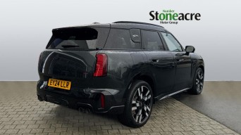 MINI Countryman 2.0 MHEV John Cooper Works DCT ALL4 Euro 6 (s/s) 5dr EY24LLR Image 2