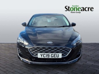 Ford Focus 1.0T EcoBoost Vignale Euro 6 (s/s) 5dr YC19GEU Image 2