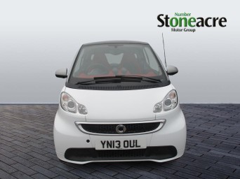 Smart FORTWO 1.0 Passion SoftTouch Euro 5 2dr YN13OUL Image 2