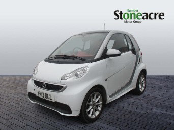 Smart FORTWO 1.0 Passion SoftTouch Euro 5 2dr YN13OUL Image 3