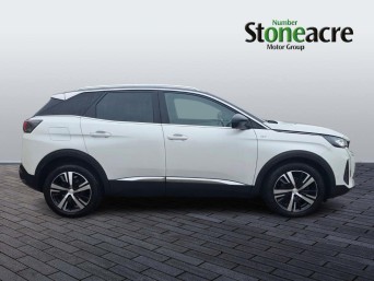 Peugeot 3008 1.2 PureTech GT Euro 6 (s/s) 5dr DU22UMM Image 2